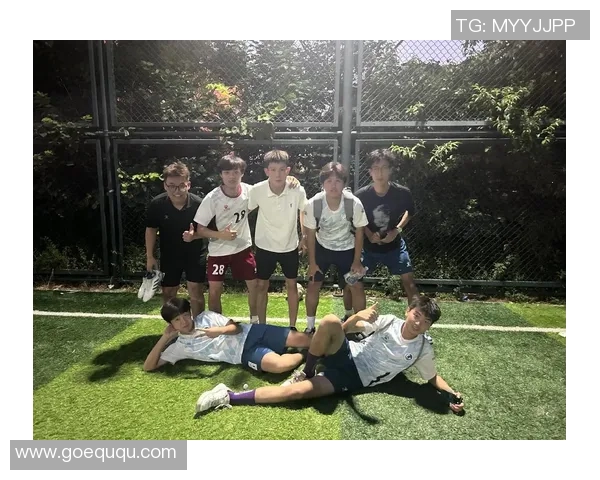 当年与足球明星偶遇的那些难忘瞬间与感动回忆